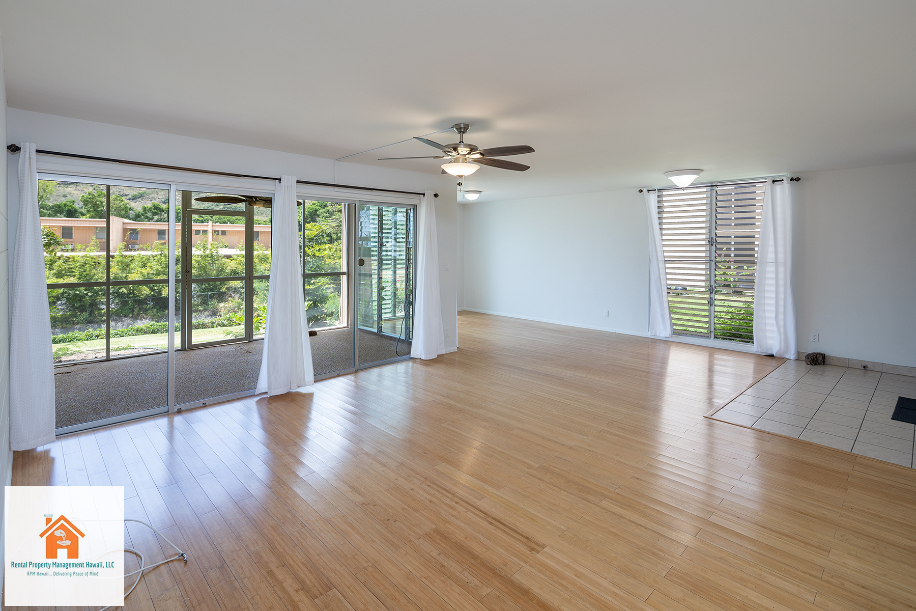 420 Haleloa Place Unit F - 1