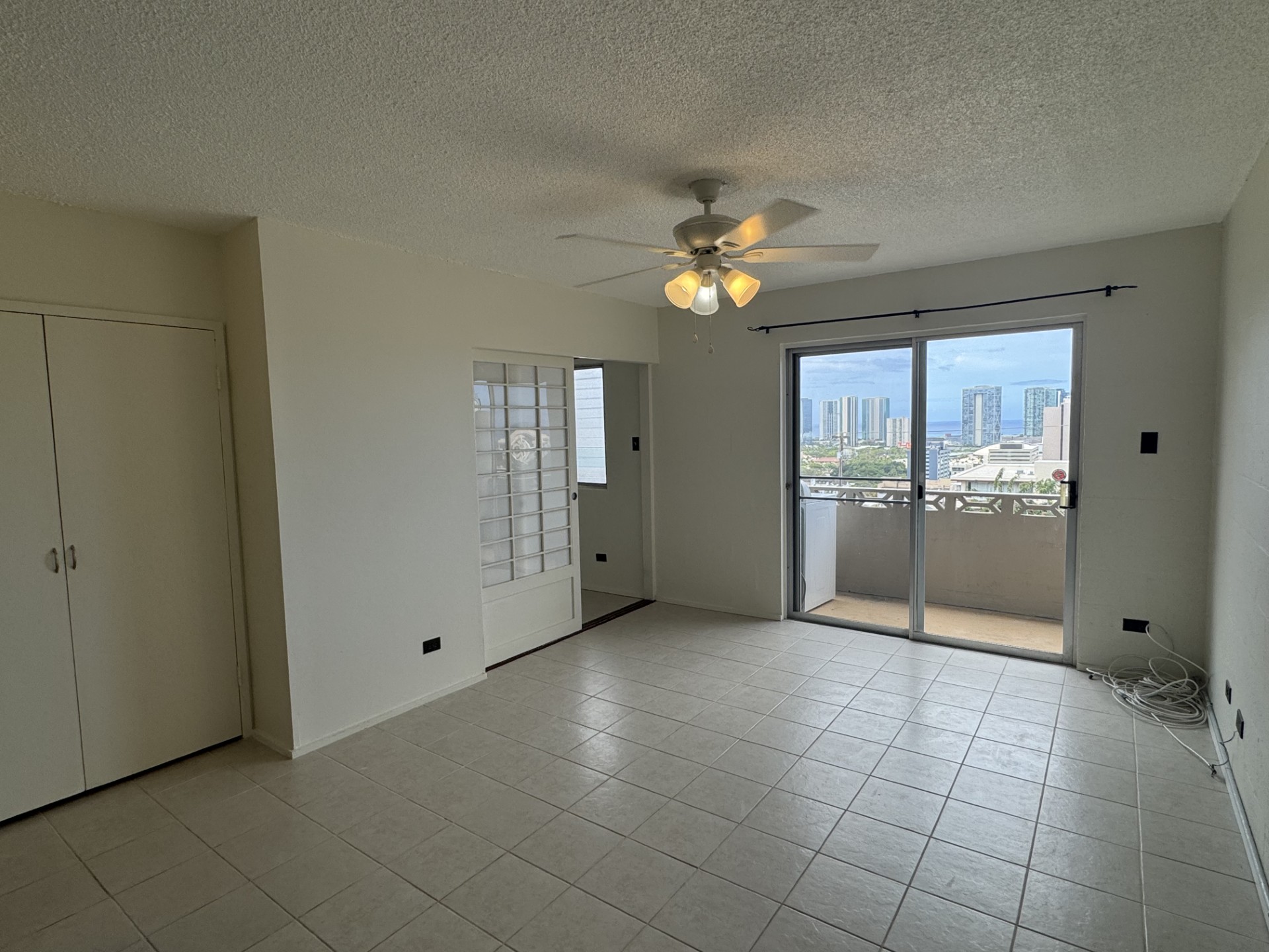 1614 Emerson St. #20