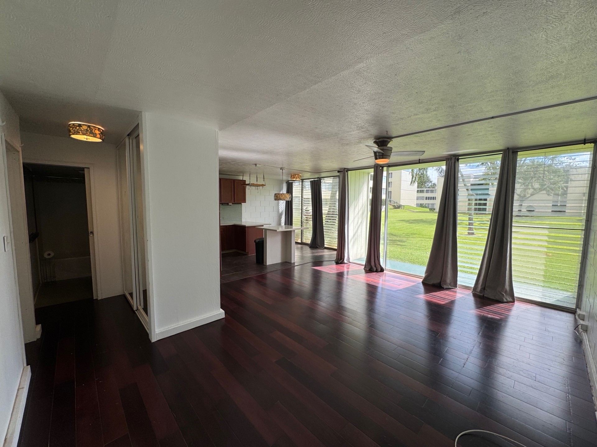 95-021 Kuahelani Ave.